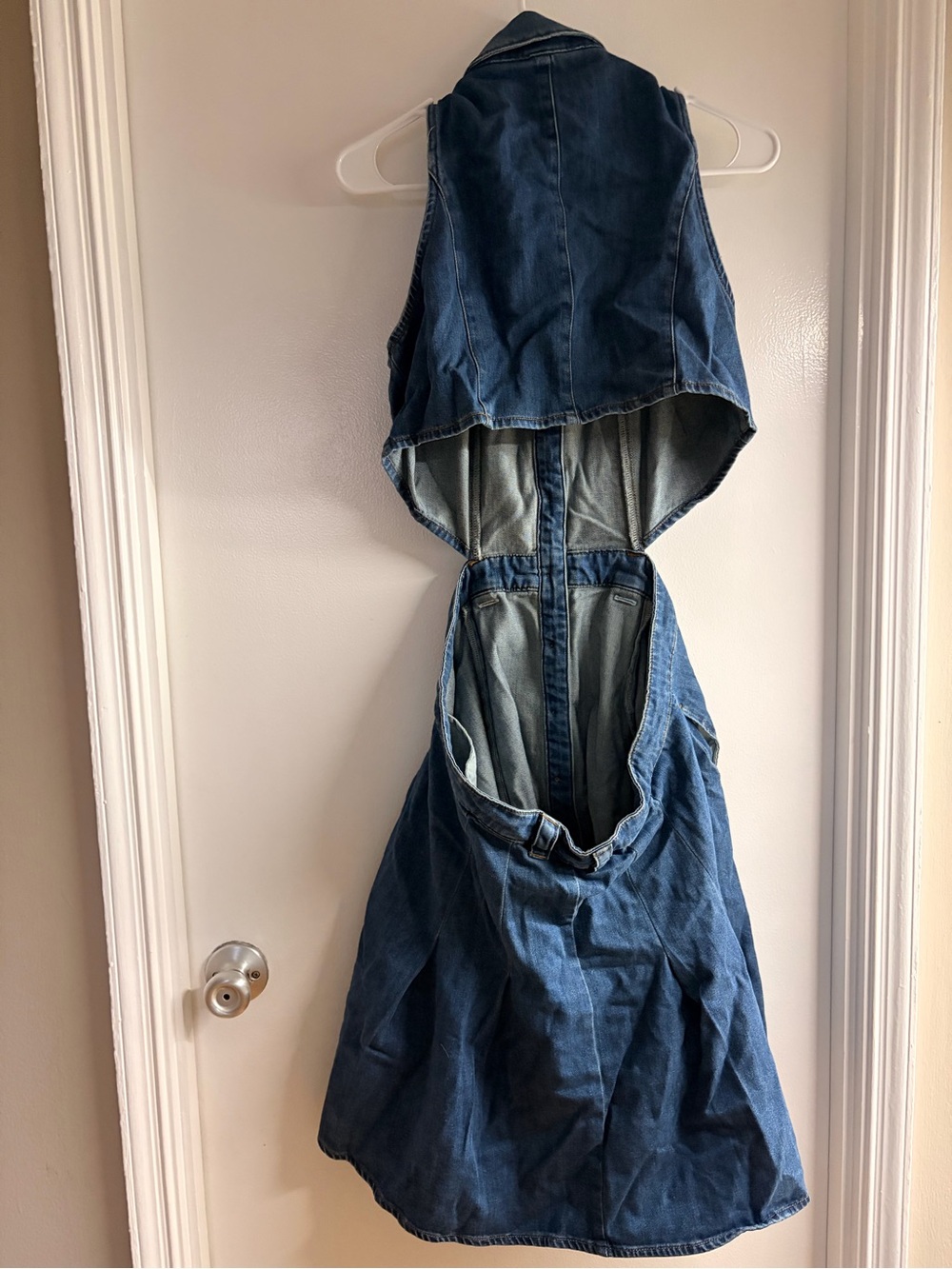 URBAN REVIVO CUT-OUT SLEEVELESS DENIM DRESS XXXL - Picture 4 of 4